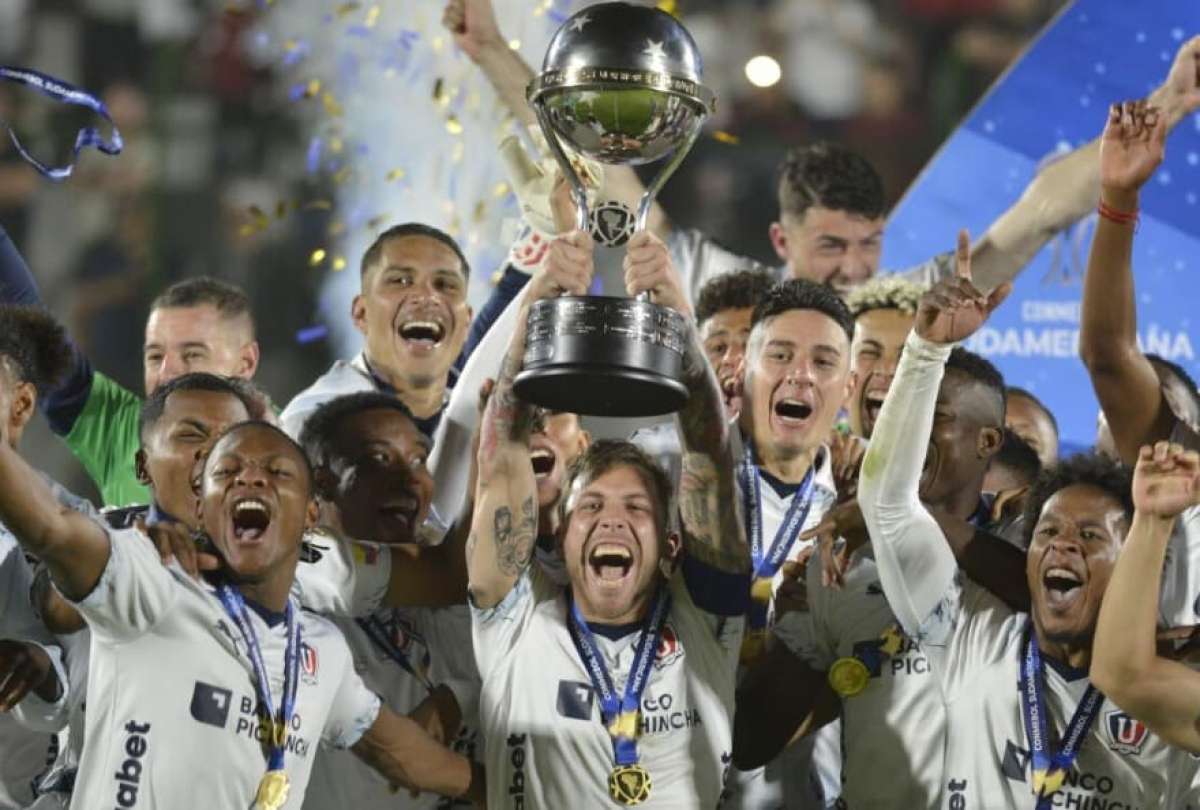Mejores equipos de fútbol de la historia: viaje a través de la grandeza